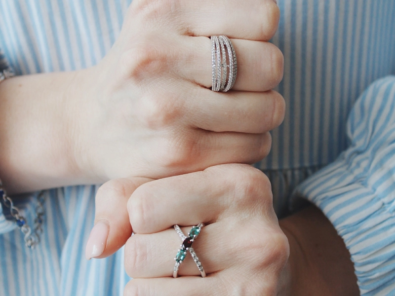 Finger rings jewelry
