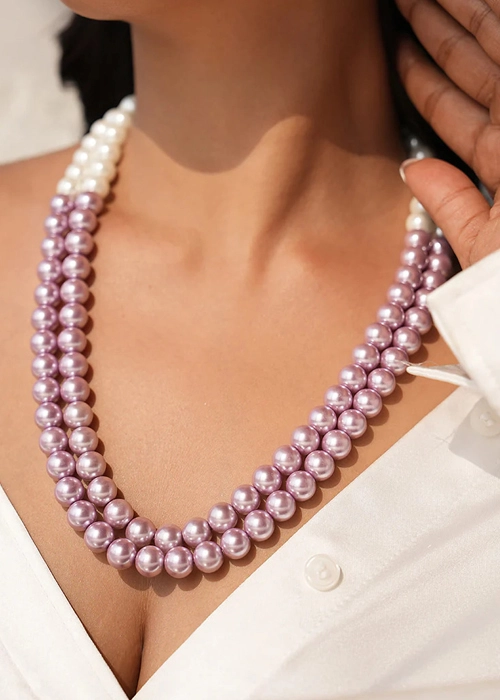 Dual-tone pearl strand necklace with white and lavender pearls, minimal new top jewelry for modern styling